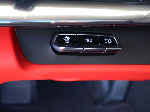 Used 2020 Chevrolet Corvette Stingray Premium Cpe w/ 3LT Preferred Equipment Group image 17