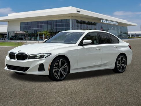 Certified 2023 BMW 330i Sedan w/ Driving Assistance Package RWD image 5