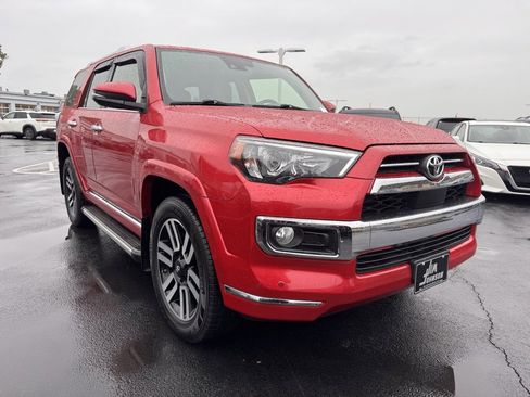 Used 2020 Toyota 4Runner Limited image 7