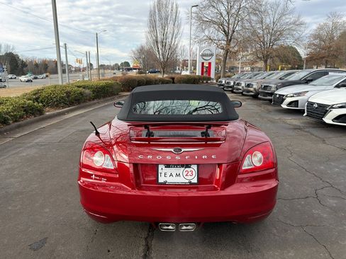 Used 2005 Chrysler Crossfire Limited image 6