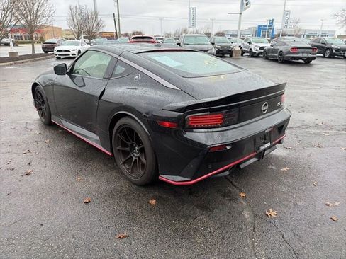 Used 2024 Nissan Z NISMO w/ Floor Mat Package image 5
