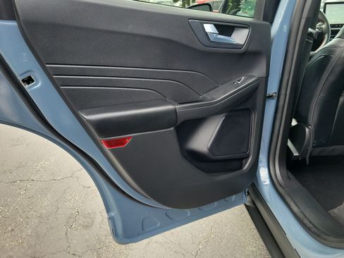 Certified 2023 Ford Escape ST-Line w/ Tech Pack #1 FWD image 10