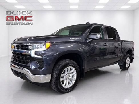 Used 2023 Chevrolet Silverado 1500 LT AWD/4WD image 1