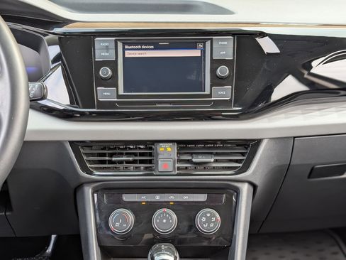 Used 2024 Volkswagen Taos S image 25