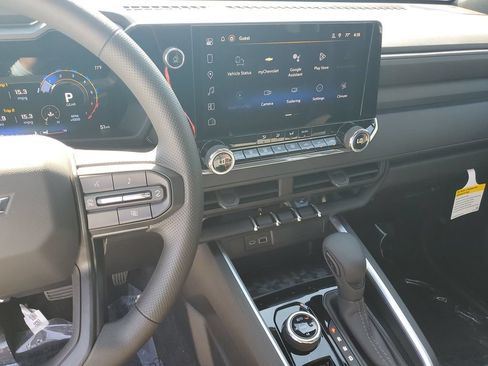 New 2026 Chevrolet Colorado Trail Boss AWD/4WD image 23