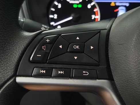 Used 2021 Nissan Altima 2.5 SV FWD image 25