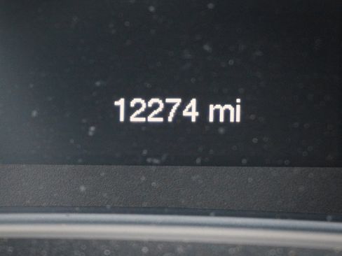 Used 2017 Chrysler 200 Limited Platinum FWD image 22