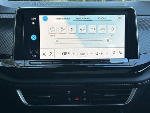 New 2026 Volkswagen Atlas Cross Sport SEL Premium R-Line image 19