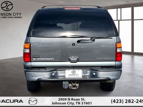 Used 2002 Chevrolet Suburban LT image 4