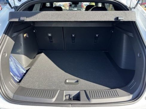 New 2026 Chevrolet Trax RS w/ Driver Confidence Package FWD image 11