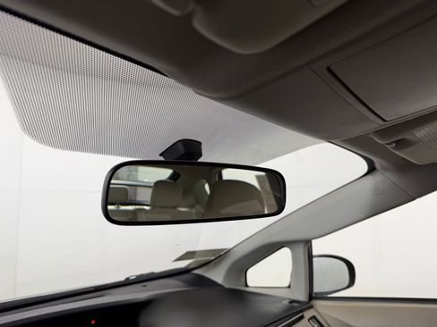 Used 2011 Toyota Prius Two image 18