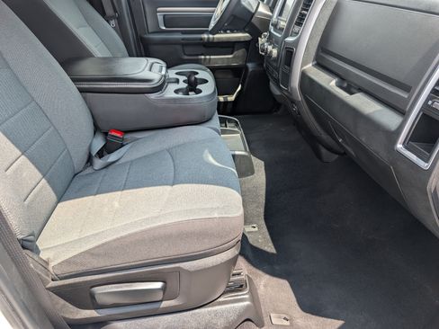 Used 2024 RAM 1500 Warlock AWD/4WD image 24