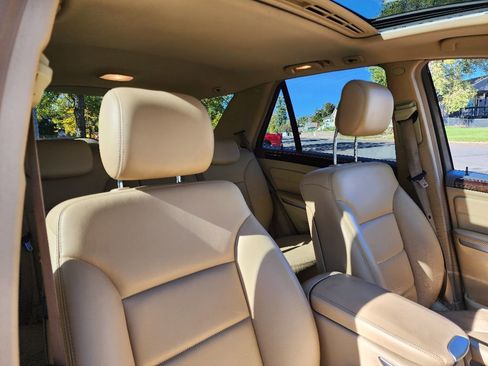 Used 2011 Mercedes-Benz ML 350 4MATIC image 21