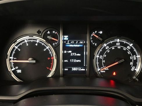 Used 2024 Toyota 4Runner TRD Off-Road image 13