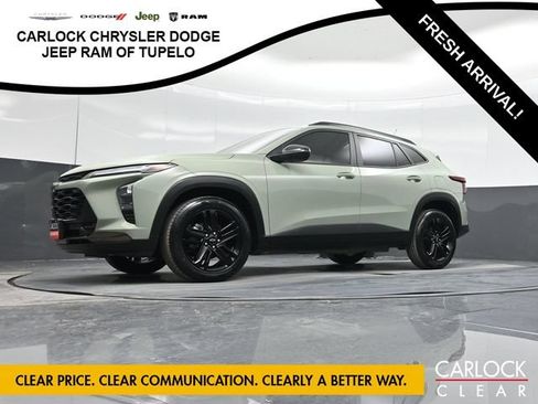 Used 2025 Chevrolet Trax ACTIV w/ Driver Confidence Package FWD image 40
