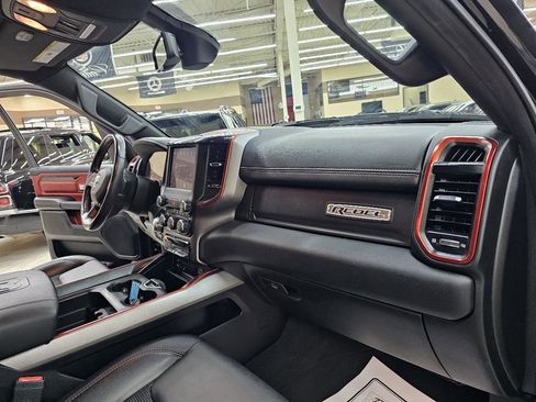 Used 2019 RAM 1500 Rebel w/ Rebel Level 1 Equipment Group AWD/4WD image 19