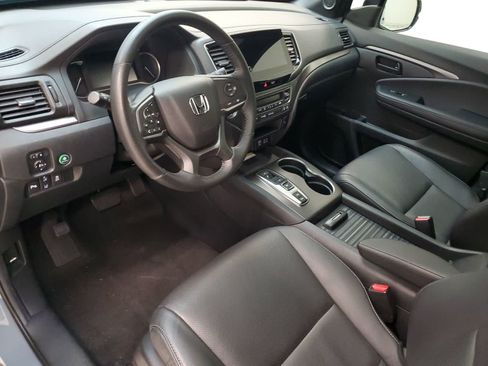 Certified 2023 Honda Passport EX-L image 2