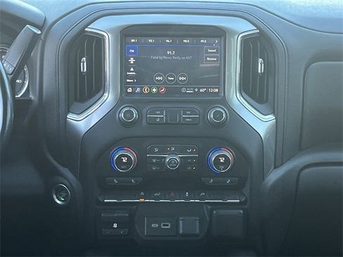 Used 2022 Chevrolet Silverado 1500 RST w/ Redline Edition image 17