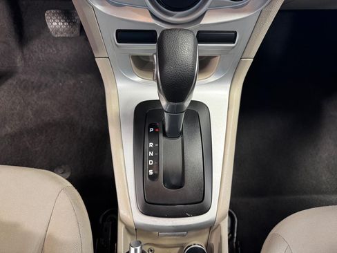 Used 2019 Ford Fiesta SE FWD image 22