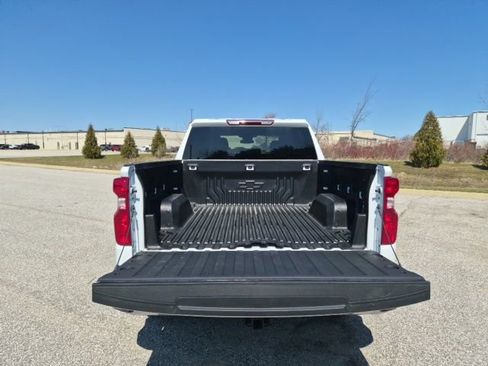 Certified 2025 Chevrolet Silverado 1500 LT image 38
