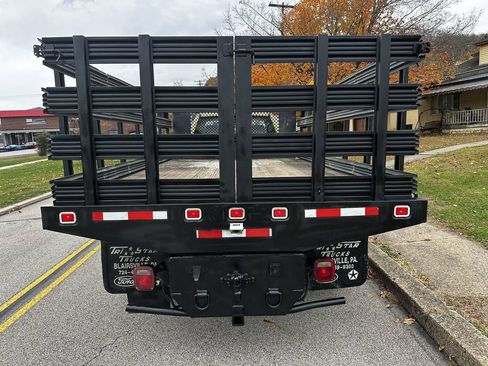 Used 2019 Ford F550 2WD Regular Cab Super Duty image 4