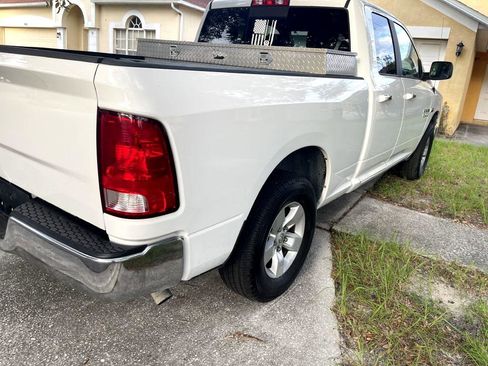 Used 2018 RAM 1500 Classic SLT image 7