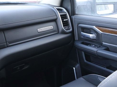 Used 2024 RAM 2500 Laramie image 15