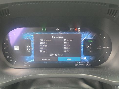 Used 2025 Volvo XC60 T8 Ultra w/ Climate Package AWD/4WD image 10