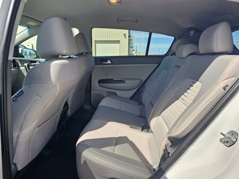 Used 2017 Kia Sportage LX w/ LX Popular Package AWD/4WD image 12
