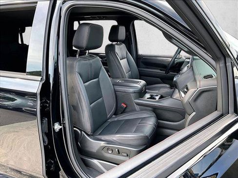 Used 2023 Chevrolet Tahoe RST w/ Luxury Package RWD image 9