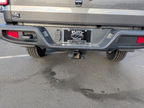 Used 2022 Jeep Gladiator Sport image 26