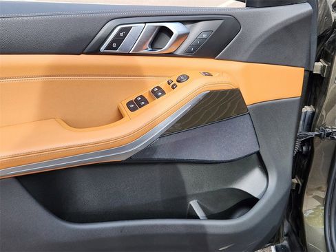 Used 2022 BMW X5 xDrive40i w/ Premium Package image 20