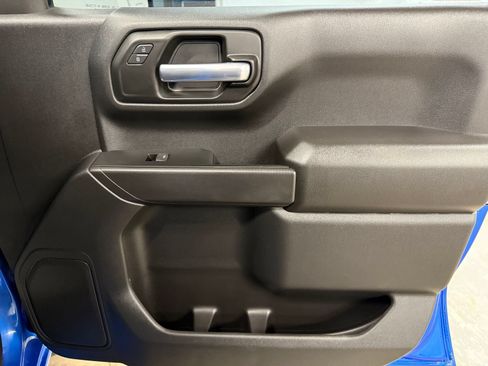 Used 2025 Chevrolet Silverado 1500 Custom w/ Turbomax Blackout Package RWD image 23