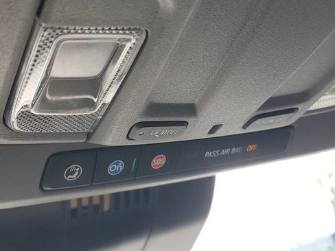 Certified 2025 GMC Sierra 1500 Elevation AWD/4WD image 30