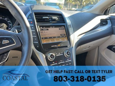 Used 2019 Lincoln MKC Premiere image 19