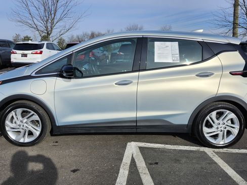Used 2023 Chevrolet Bolt LT image 14