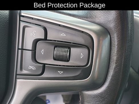 Used 2022 Chevrolet Silverado 1500 LT Trail Boss w/ Bed Protection Package AWD/4WD image 12