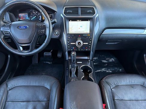 Used 2018 Ford Explorer Sport w/ Equipment Group 401A AWD/4WD image 12