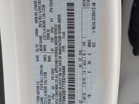 New 2026 Ford F250 Platinum w/ FX4 Off-Road Package image 29