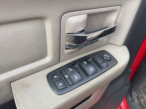 Used 2011 RAM 1500 Classic SLT image 16
