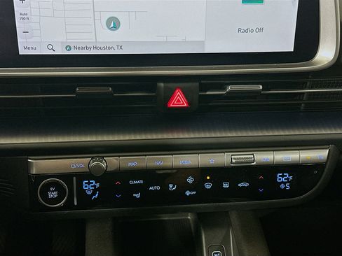 Used 2024 Hyundai Ioniq 6 SE image 24