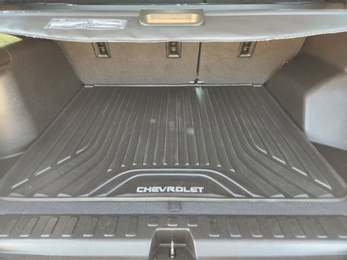 Used 2022 Chevrolet Equinox LT image 32