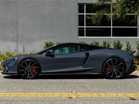 New 2025 McLaren GTS RWD image 23