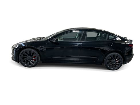 Certified 2023 Tesla Model 3 Performance AWD/4WD image 3