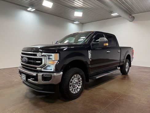 Used 2020 Ford F350 Lariat w/ Lariat Ultimate Package image 40