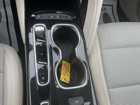 Used 2022 Buick Envision Preferred image 25