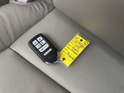 Used 2015 Honda Odyssey EX-L image 36