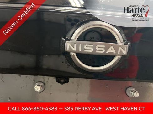 Certified 2025 Nissan Kicks SR image 19