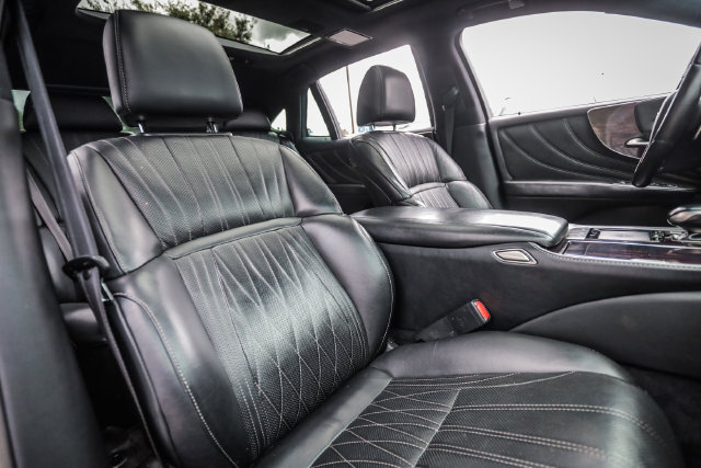 Used 2018 Lexus LS 500 AWD w/ Luxury Package image 63