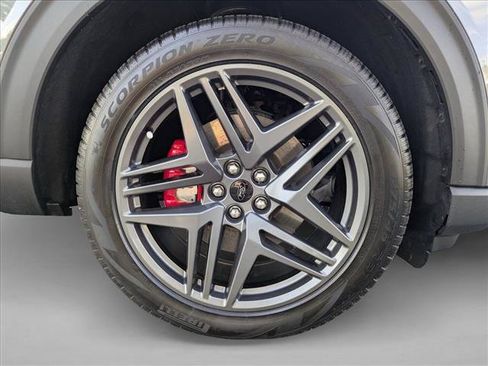 Used 2026 Ford Explorer ST RWD image 23